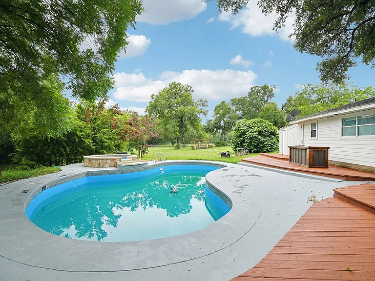 3106 E Palm Valley Blvd — Photo 30