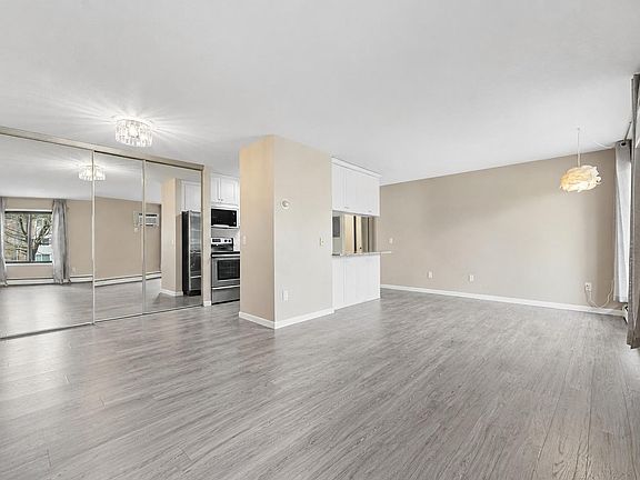 4th image of 4110 Rahn Rd APT 323