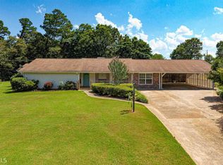 101 Valley Rd, Stockbridge, GA 30281