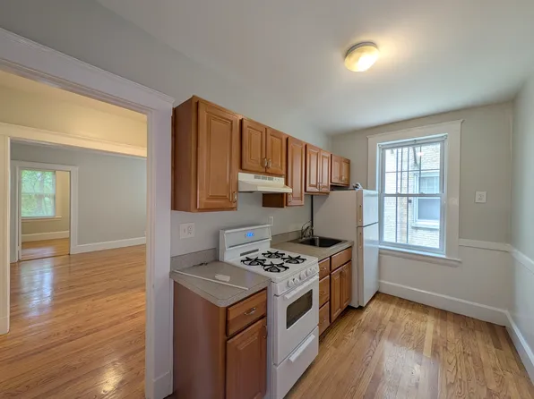 165 Summer St #1BD, Somerville, MA 02143