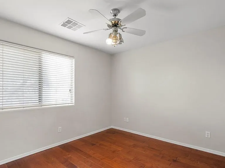 203 W Nolan Way — Photo 19