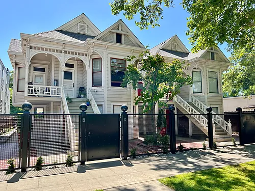 1214.5 E St Photo 1