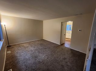 247 N Buhl Farm Dr #2, Hermitage, PA 16148