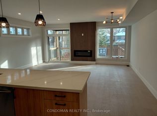 3 Marina Ave, Toronto, ON M8W 1K4