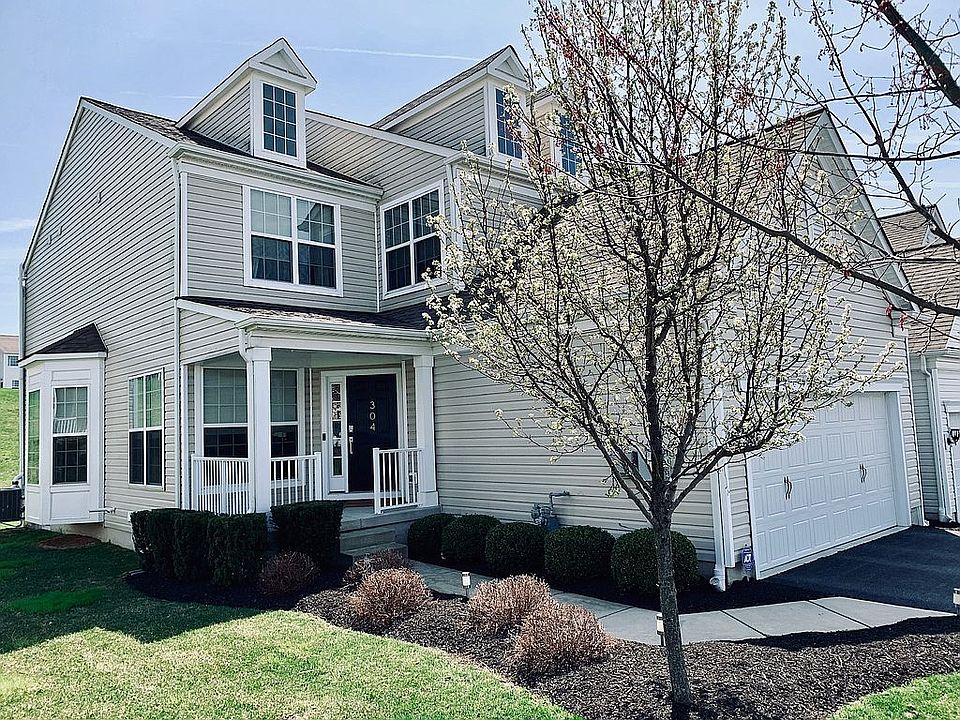 1st image of 304 N Caldwell Cir