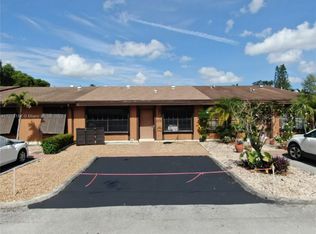 2331 Dogwood Ct, Hollywood, FL 33026