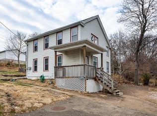 2443 Division St, Dubuque, IA 52001