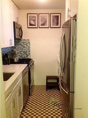 Rented by Bapple | media 24