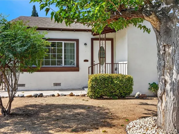 4330 Oakwood Pl, Riverside, CA 92506