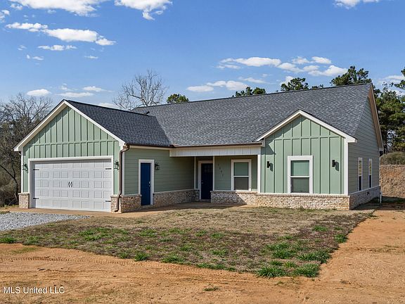 3rd image of 1351 Higdon Rd