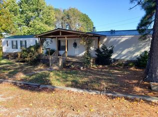 2190 Divider And Natchez Trace Rd, Camden, TN 38320