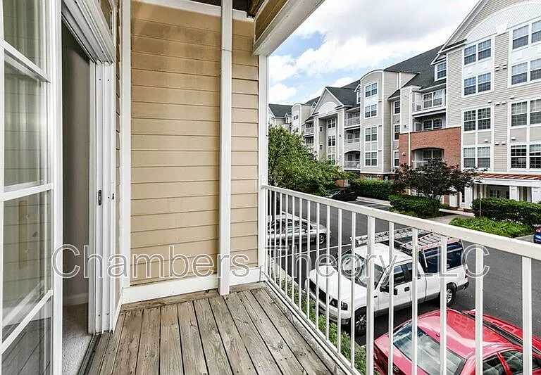 2710 Bellforest Ct #207 — Photo 8