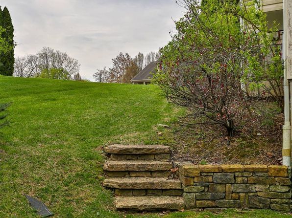 12003 Brookway Dr, Cincinnati, OH 45240
