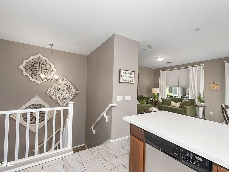 3647 E Horace Dr — Photo 23