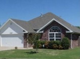 6787 Cutter Ct, Springdale, AR 72762