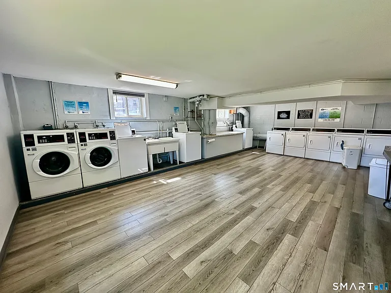 887 Farmington Ave #2I — Photo 17
