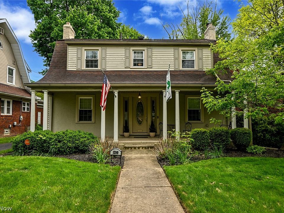 1st image of 1390 Delia Ave