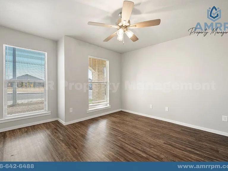 1916 Kirksey Ave — Photo 6