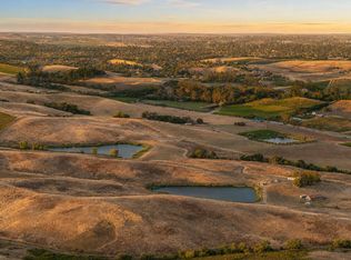 1002 Henry Road, Napa, CA 94559