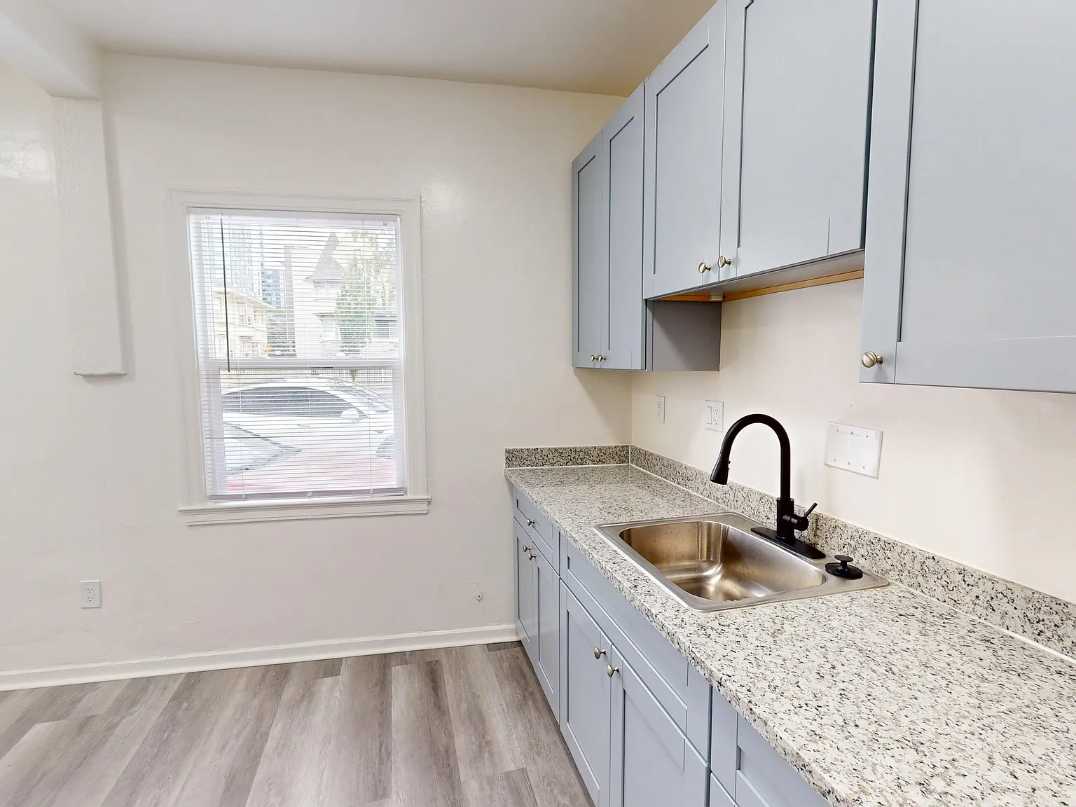 1 bed, 650 sqft, $2,295 — Photo 2
