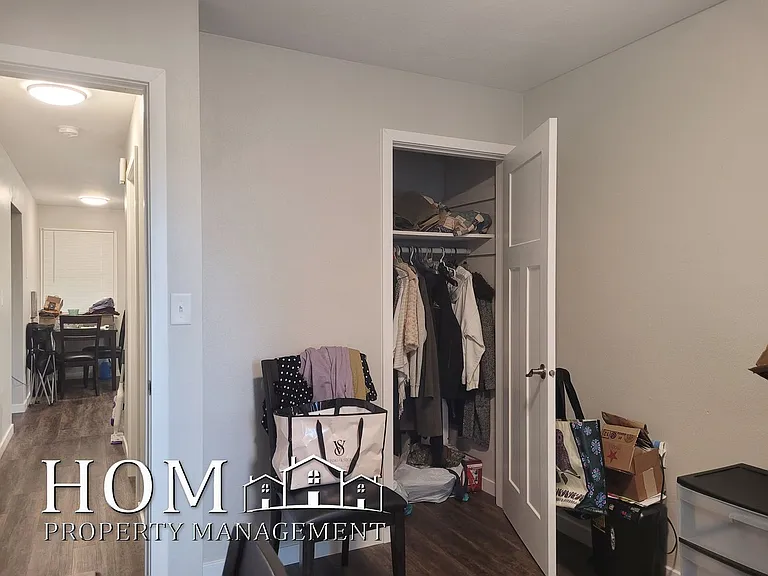 109 7th St NW — Photo 11