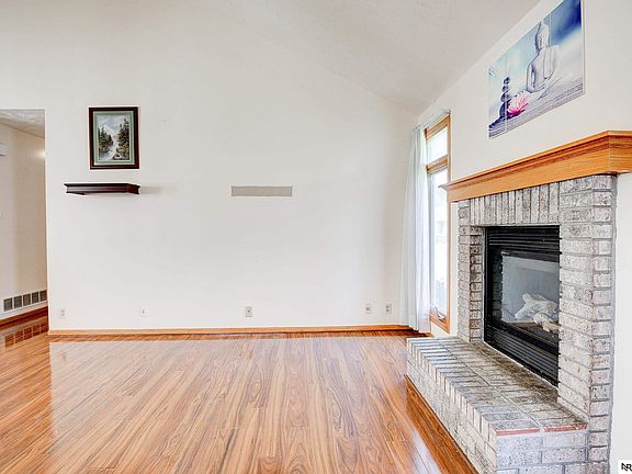 4th image of 7813 N 83rd St