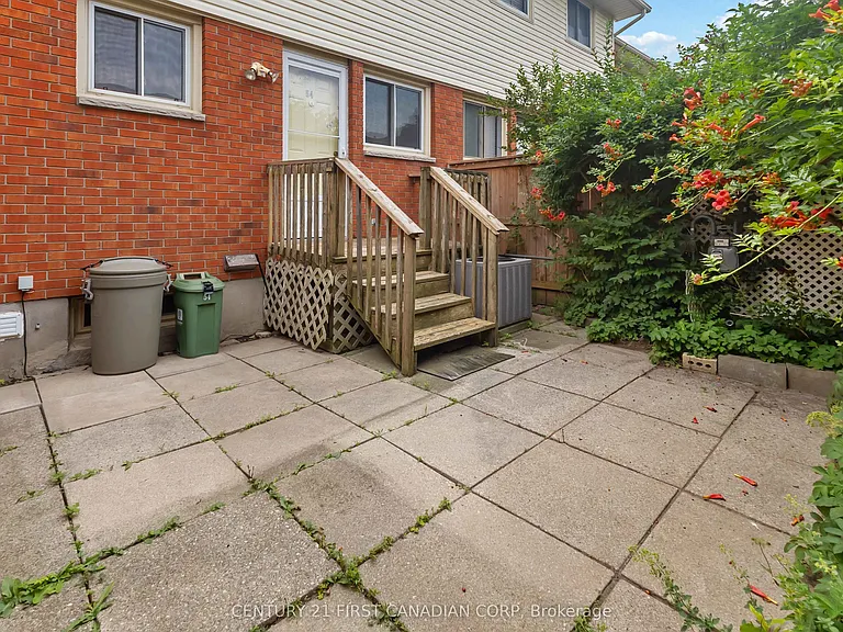51 Sholto Dr #54 — Photo 44