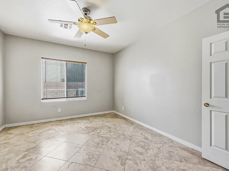 6288 W Rose Garden Ln — Photo 21