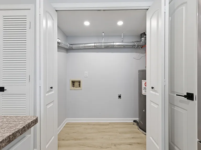 2537 Willowbranch Dr — Photo 12