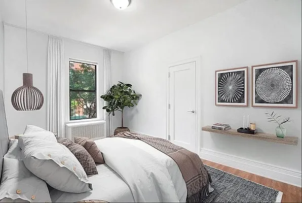 Rented by Compass | media 13