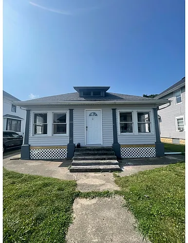 1907 W Jackson St Photo 1