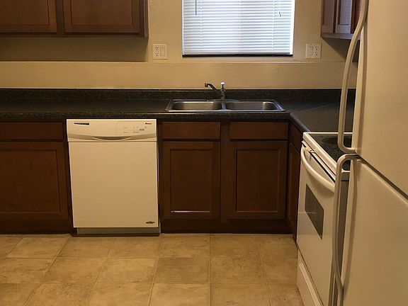 5th image of 3300-3312 Oakland Rd NE #3312-07