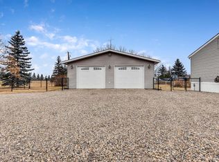 117 S Range Road 250, Rocky View County, AB T0J2R0