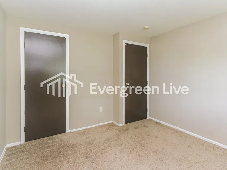 2137 Fairhaven Dr — Photo 13
