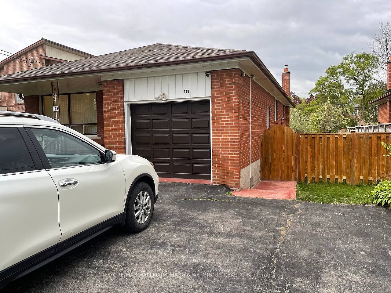 143 Holmes Ave #BASEMENT, Toronto, ON M2N 4M5 | Zillow