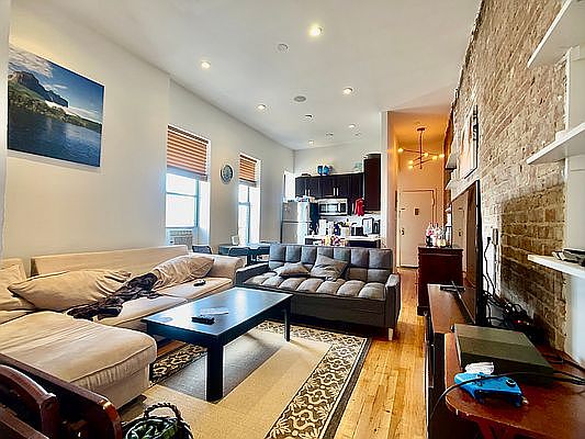 1st image of 321 Lenox Ave #6B