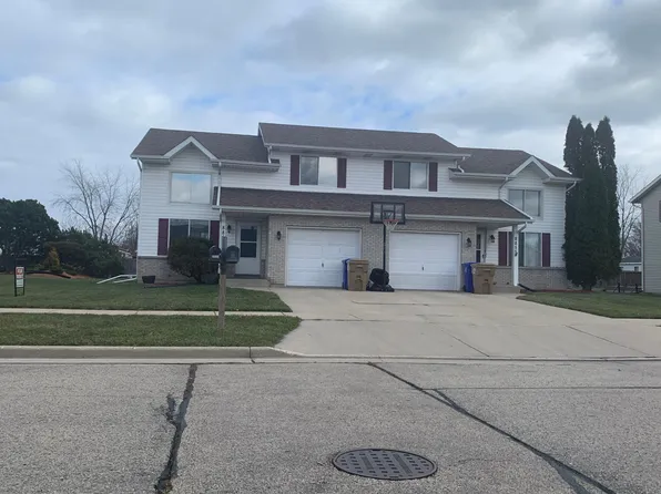 8853 17th Ave, Kenosha, WI 53143