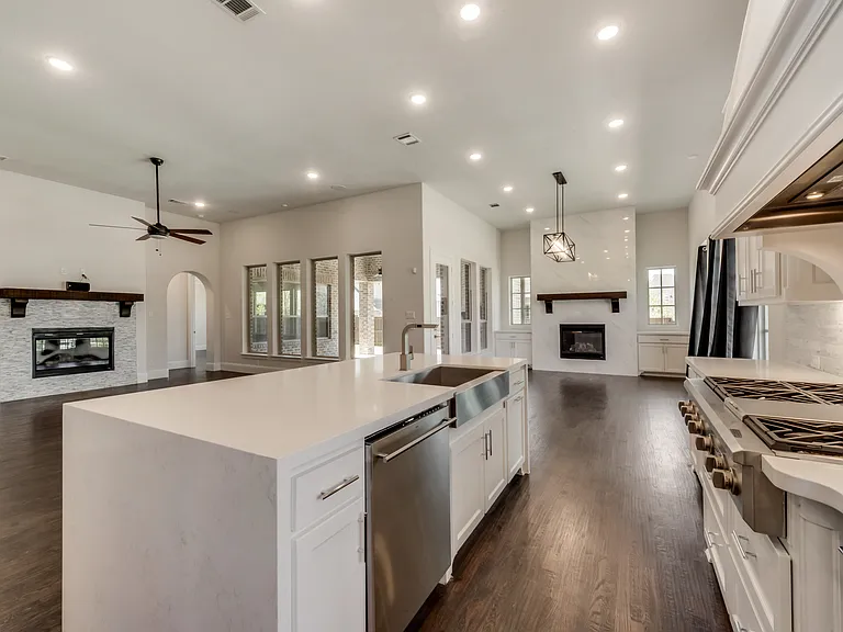 6887 Tranquility Ct — Photo 19