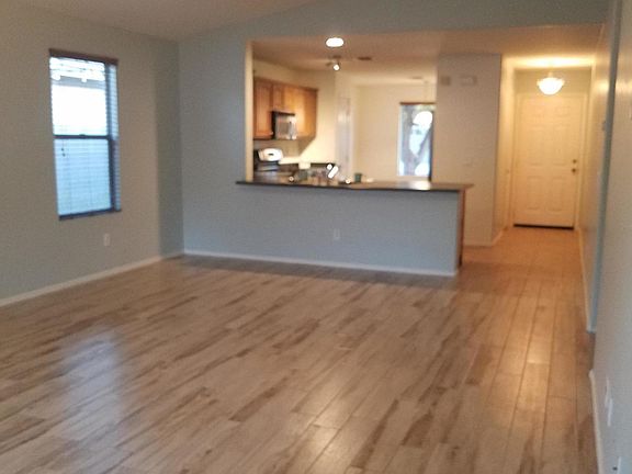 4th image of 13946 W Port Royale Ln