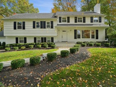 6 Joanna Way, Summit, NJ, 07901