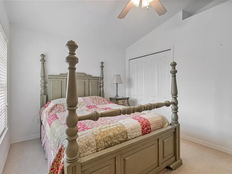 3533 Lakewood Blvd — Photo 15