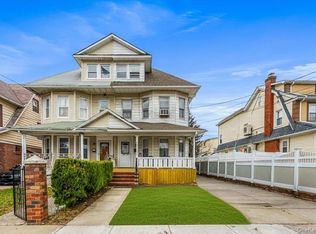 19619 89th Rd, Hollis, NY 11423