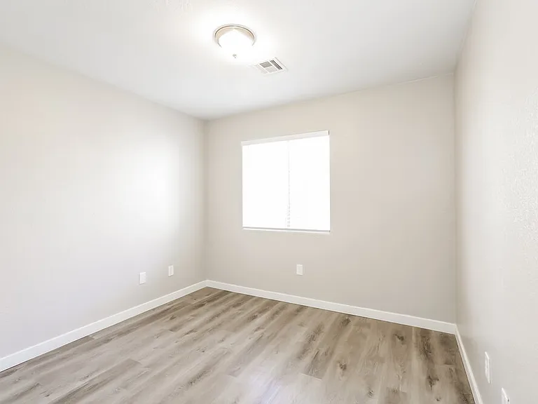 3565 Scottsbluff St — Photo 13