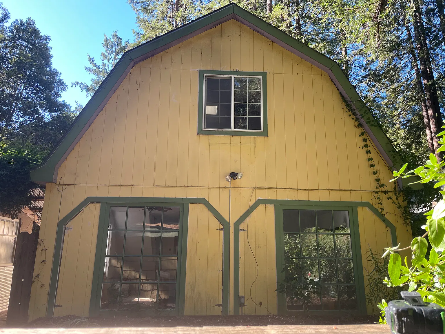 10545 Vineland Rd — Photo 1