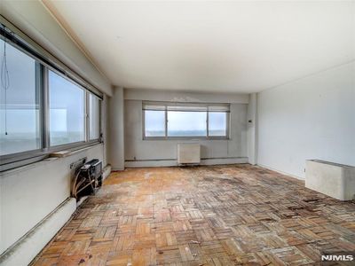 377 S Harrison St APT 18AA, East Orange, NJ, 07018