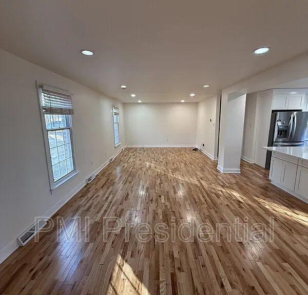 15900 Beach Rd — Photo 5