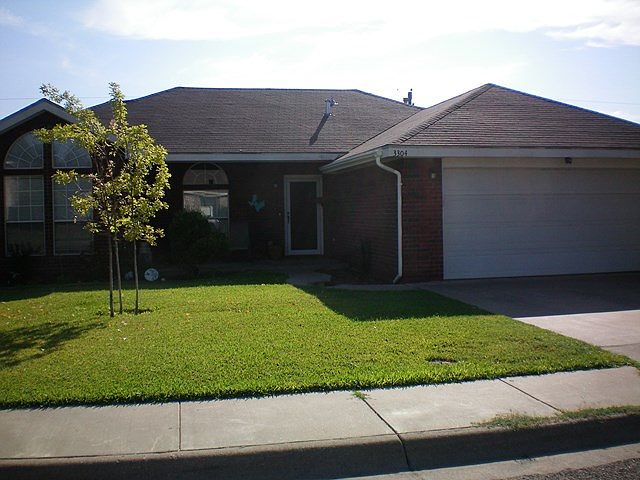 1st image of 3404 Claremont Dr