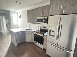 2059 N 8th St #2, Philadelphia, PA 19122