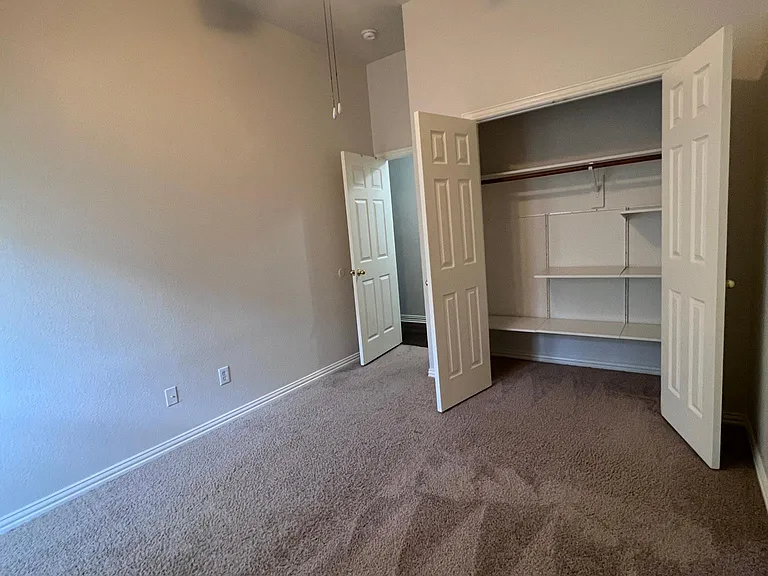 2808 Ranchero Way — Photo 3
