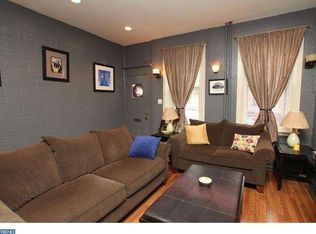 943 New Market St, Philadelphia, PA